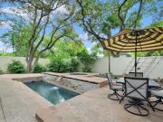 House with pool and garden