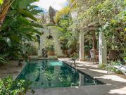 Maison avec piscine et terrasse