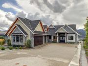 House with pool and terrace