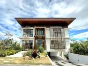 HOUSE WITH POOL FOR SALE IN SUN VALLEY ANTIPOLO NEAR SM...