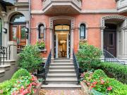 House with garden and terrace