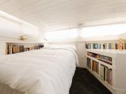 Houseboat with Two Double Bedrooms. Zone 2