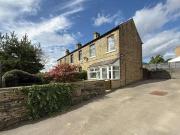 Houses Hill, Huddersfield, 2 Bedroom End