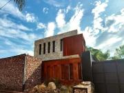 Housing Casas de Laveran, Villa Belgrano, Zona Norte