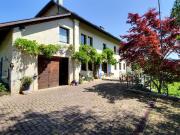 Hübsches Haus in lebenslanger Rente ohne Rente bewohnt