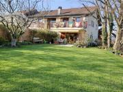 Hübsches Haus mit Lebensversicherung ohne Miete in einer...