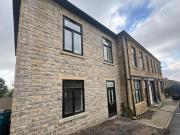 Huddersfield Road, Flat B, Oldham, 1 Bedroom Apartment