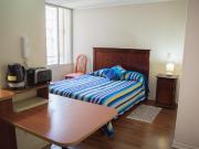 Huérfanos Metro Santa Ana 13