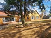 a 5 bedrooms family home for sale a 5 bedrooms family home for sale