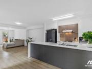 Huge 4 Bedroom Townhouse