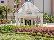 HUGE APARTMENT IN THE HEART OF BROADBEACH
