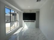 HUGE, BRAND NEW, LUXURY 4 BEDROOM, 4 BATHROOM FAMILY HOME!