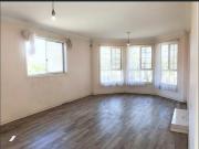 HUGE, MODERN HOME IN PEACEFUL STREET