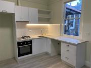 HUGE RENOVATED ART DECO 1 BEDROOM APARTMENT