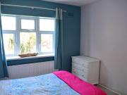 Huge room in 3 bedroom apartment in Tallaght, Dublin