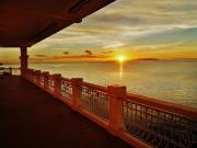 Huge Terrace residence directly by the sea, 105 sqm in a...