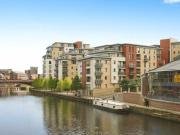 Hunslet, Cromwell Court, Leeds, 2 Bedroom Property