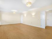 Huntley Crescent, Milton Keynes MK9, 2 bedroom flat to...