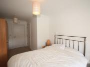 Hurst Court, Horsham RH12, 2 bedroom flat to rent...