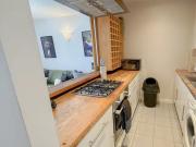 Hutchings Wharf, 1 Hutching's St, London E14 8JY, UK...