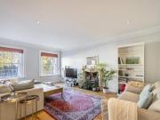 Hyde Park Square, Connaught Village, 3 Bedroom Flat