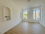 HYERES CENTRE Appartement 3 pièces entièrement rénové