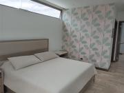 I3 Casa Moderna en venta en Puembo