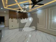 I 11/2 Lower Ground portion For Rent