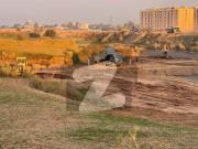 I 12/1 Top Located 30x60 Level Plot