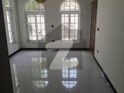 I 8/2 brand new 1st entry double storey house 2 kitchen,...