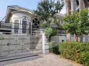 I 8/4. One Kanal Duplx House Double Story House...