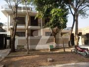 I 8 One Kanal Fully Renovated Ground Portion With... I 8 One Kanal Fully Renovated Ground Portion With...