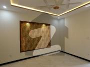 I Block 10Marla Boulevard Brand New Designer House For...