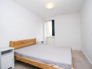 I Land, 41 Essex Street