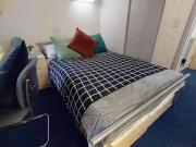 i Q Aspley House Bronze En Suite