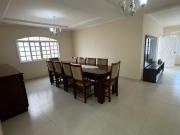 Ibiúna Casa com piscina em condomínio próximo a região...