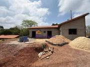 Ibiúna, chácara nova a apenas 60 km de SP