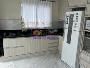 Ibiúna, linda casa com piscina, bem localizada