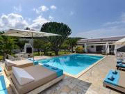 Ibiza – Casa de 4 dormitorios con piscina y jardín privado