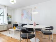 Iconic apartment in great location Cranachstrasse...