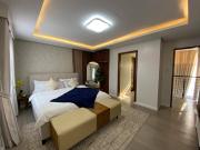 Iconic Brand New House & Lot Tandang Subd Q.C. Philhomes...