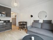 ID394 – Arc de Triomphe/ rue Troyon, Paris Amsterdam...