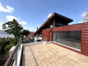 Idahue, casa mediterránea con vista al río