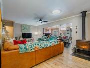 ideal 4 bedroom family home on the m.