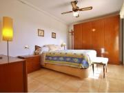 Ideal casa con terreno en Novelda, en zona tranquila