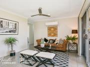 IDEAL FAMILY LIVING OR SMART INVESTMENT IN SOUGHT AFTER...