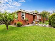 Ideal First home with walking distance to Primary school...