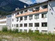 Ideal für Anleger und Firmen! Es gibt ein Gewerbeobjekt...