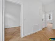 Ideal für Stadtliebhaber | Altbauwohnung mit Balkon