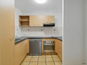 Ideal Greenmount Beach Location